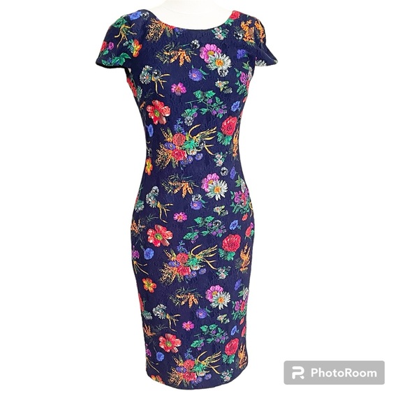 Badgley Mischka Dresses & Skirts - Badgley Mischka Navy Floral Sheath Dress